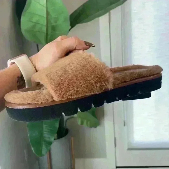 Stuart Weitzman Tan Fuzzy Flats - Picture 11 of 12